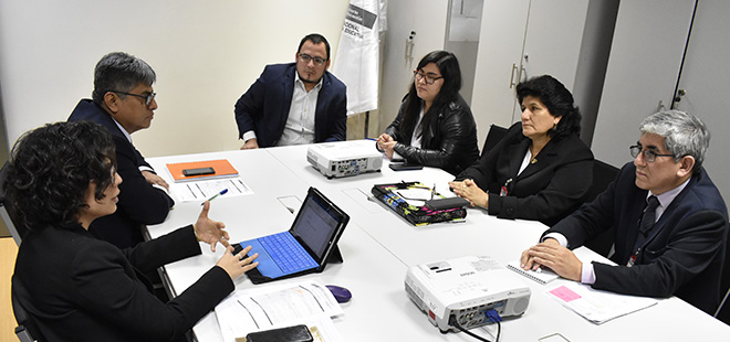Reunión sobre el colegio San José de Maynas de la región Loreto